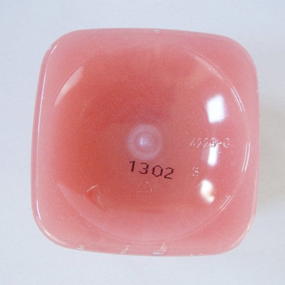 New Tree Hut Strawberry Shea Sugar Scrub Spa Body Exfoliator 18oz Self Care Rare - Picture 4 of 9